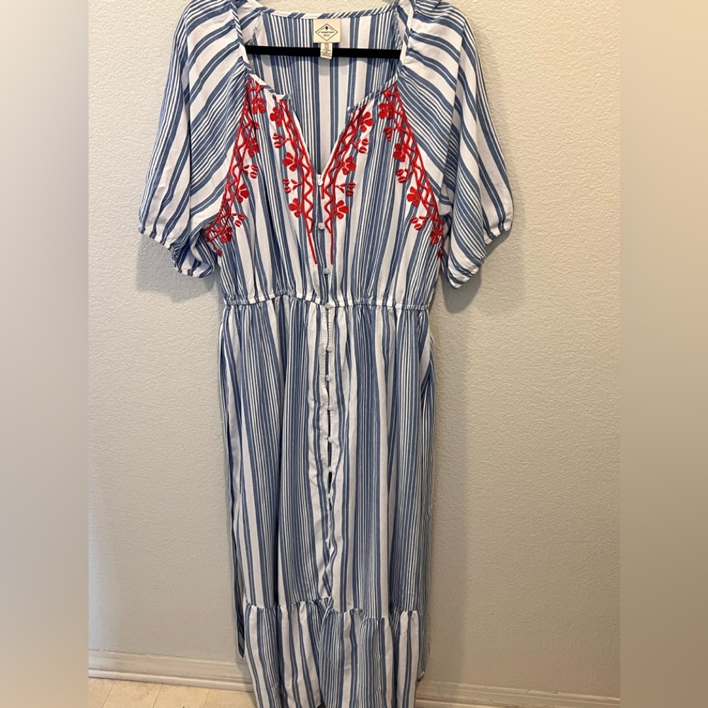 NWOT - ST JOHN’s BAY - Stripped Embroidered Button Up Maxi Dress Sz XXL